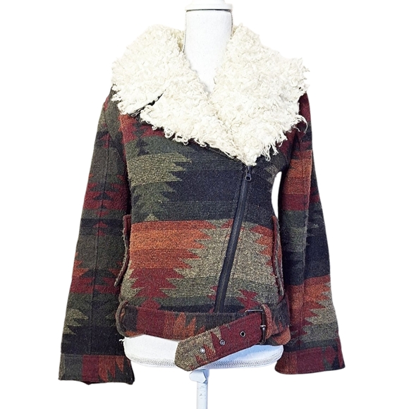 β¨οΈUNICORN! RARE! HTF! Free People Western Moto Sherpa Crop Zip Aztec Jacket - Picture 4 of 15